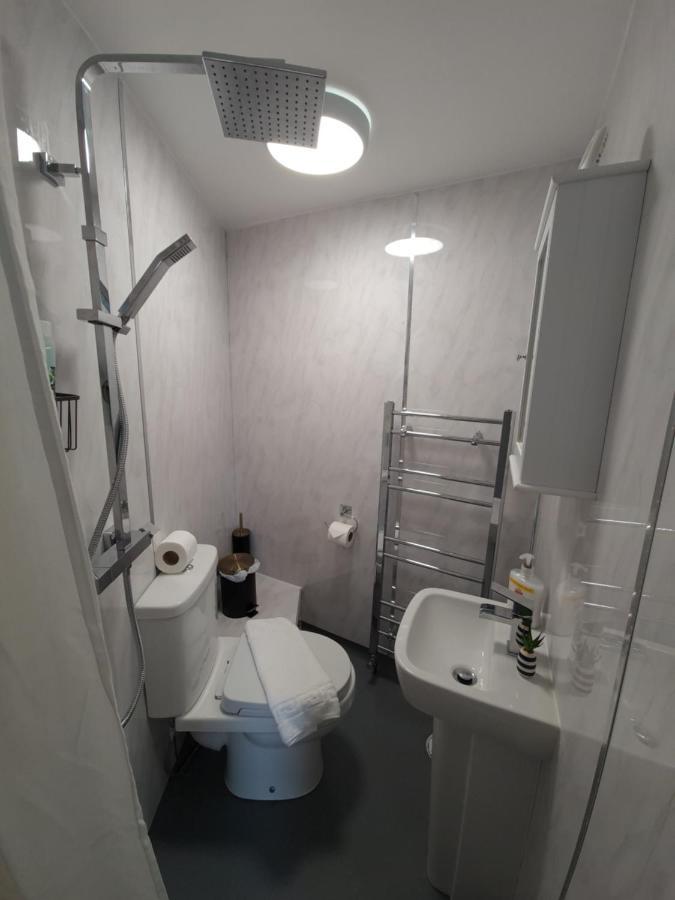 Ocean Pearl - 4 Bedroom House Σουόνσι Εξωτερικό φωτογραφία